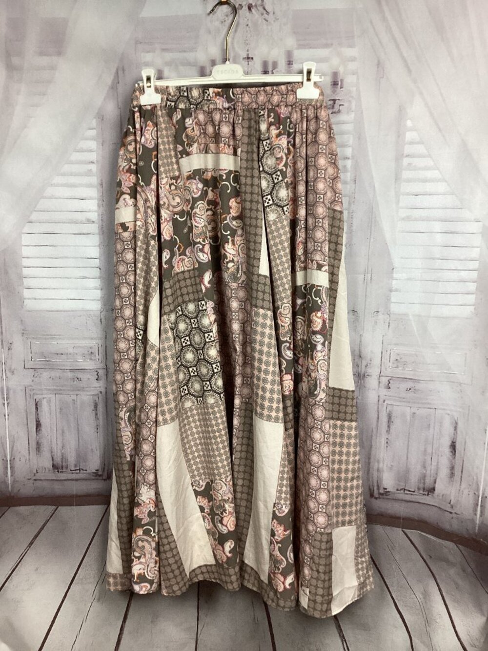 Est. 1946 Earth-tones Patchwork Print Boho A-line Maxi Skirt 22/24W